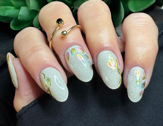 Do Gel Nail Strips Really Last 2 Weeks? What to Expect from an At Home Manicure