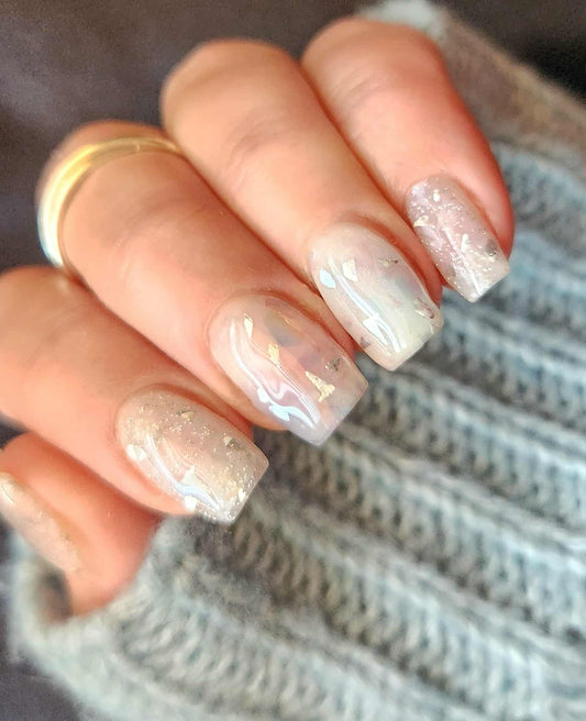 Acrylic vs Gel Nails: Differences, Pros & A Better Alternative