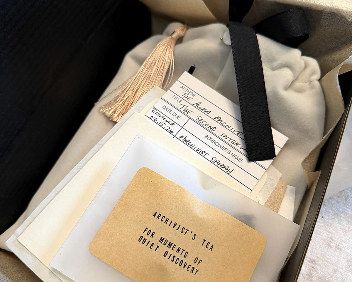 Aura Archive First Opening packaging and preservation materials